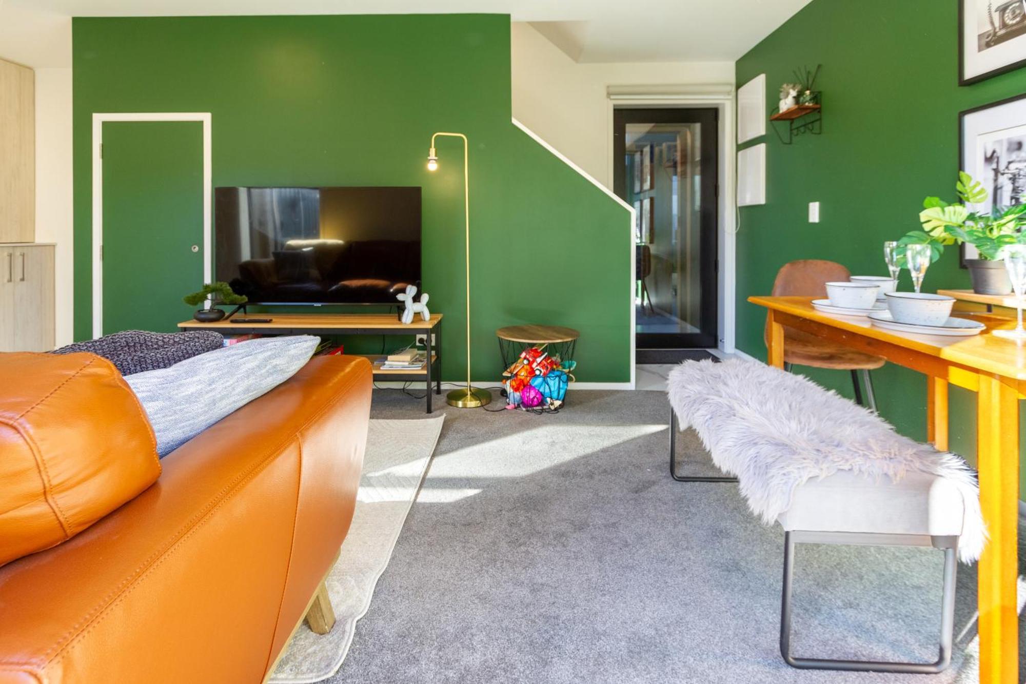 Gorgeous In Green - 2 Bed Central Oasis W/King Bed Christchurch Extérieur photo